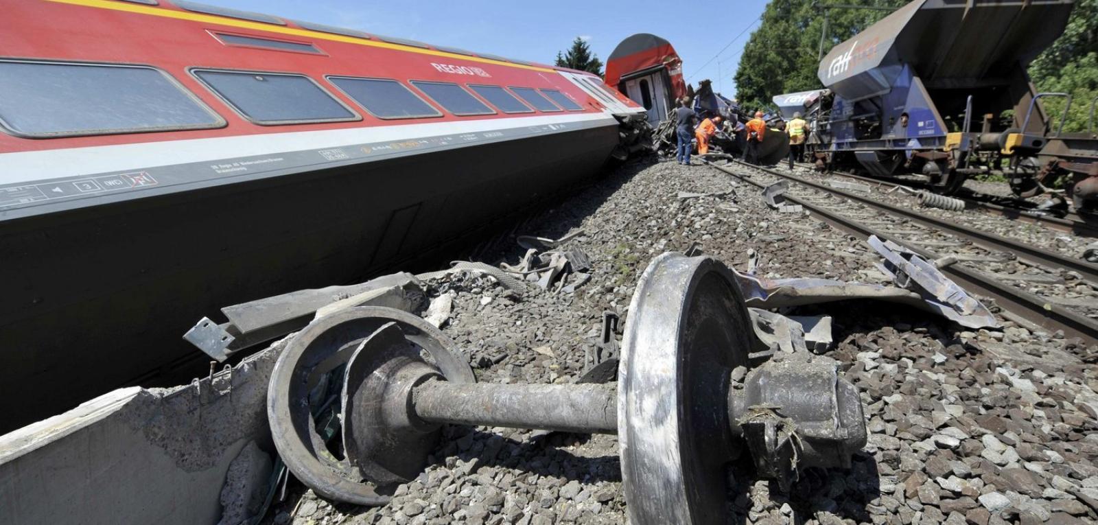Alt tren deraiat: petru morți și mai mulți răniți, în Germania, lângă Garmisch-Partenkirchen, aproape de granița cu Austria!