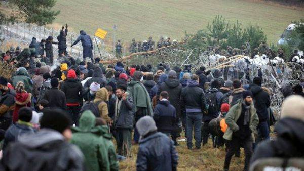 „Acord istoric” la nivelul UE privind repartizarea migranților!