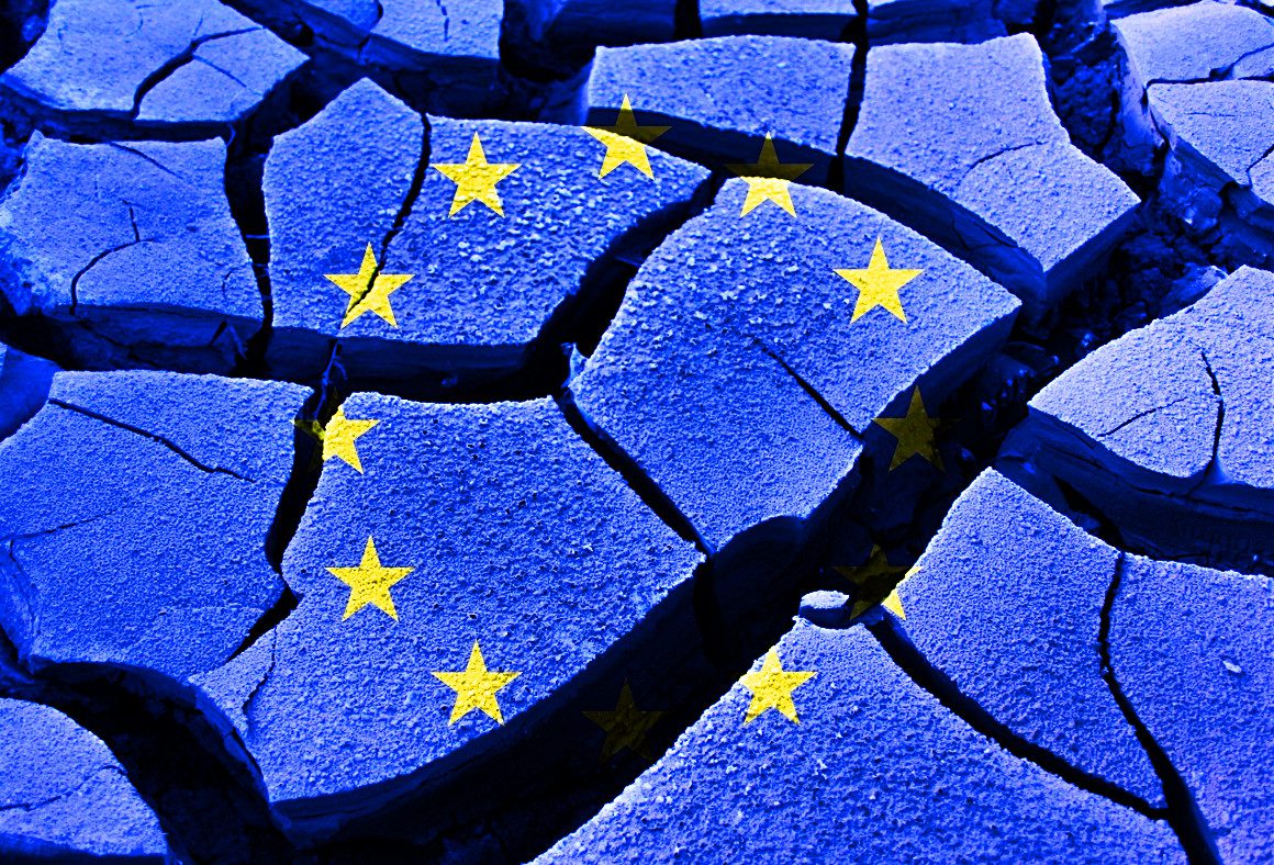 EUROPA SE PRĂBUȘEȘTE!