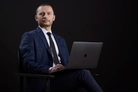 Kim 4 Industry: startup-ul românesc care poate fi UiPath pentru zona industrială!