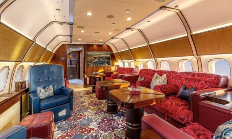 Klaus Iohannis, excursie în America de Sud cu acelaşi avion de lux. Singurul român fericit