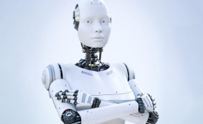 Robotul „Chaos” a început să ia legătura cu alte AI pentru a încerca să creeze o alianță împotriva umanității