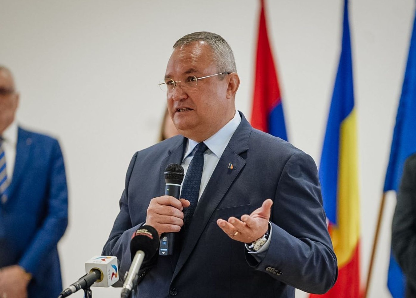 Ciucă a spus de ce ar fi un președinte mai bun decât Ciolacu, Geoană sau Lasconi