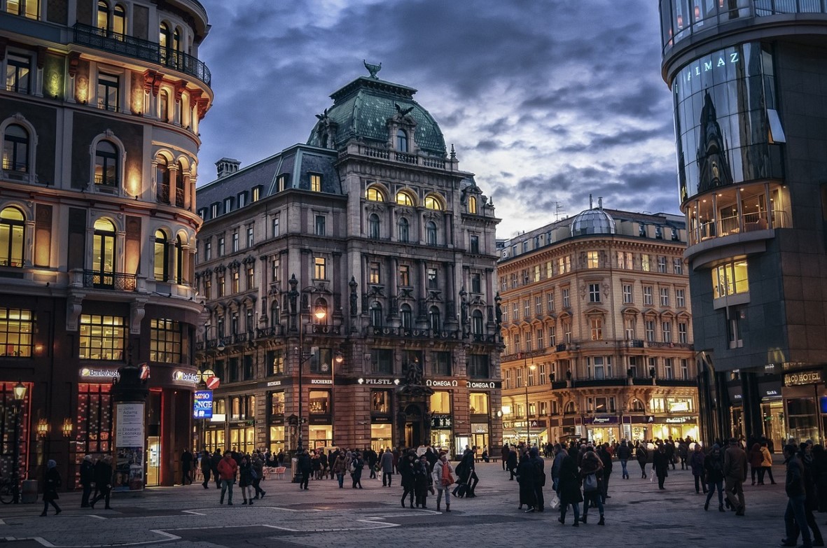 Un analist financiar român spune că Bucureștiul are un PIB mai mare decât Viena