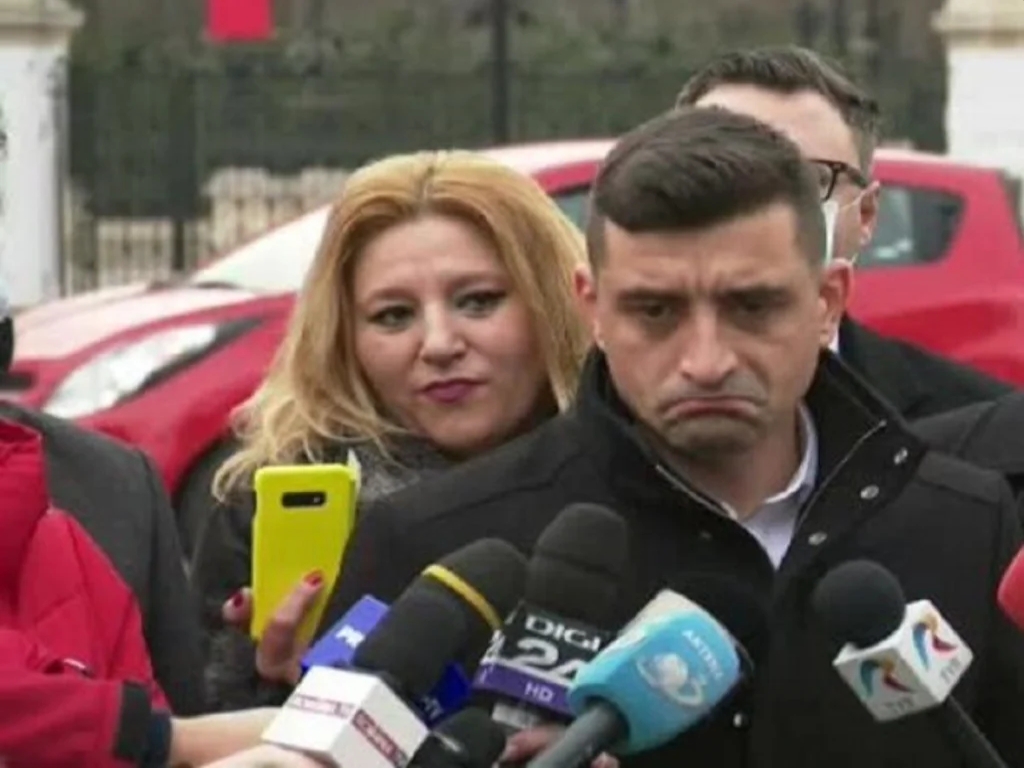 Liderul AUR, omul serviciilor rusești. Diana Șoșoacă: „Simion are ferme de troli. AUR este partidul serviciilor și al PSD. Coldea l-a apărat foarte bine”