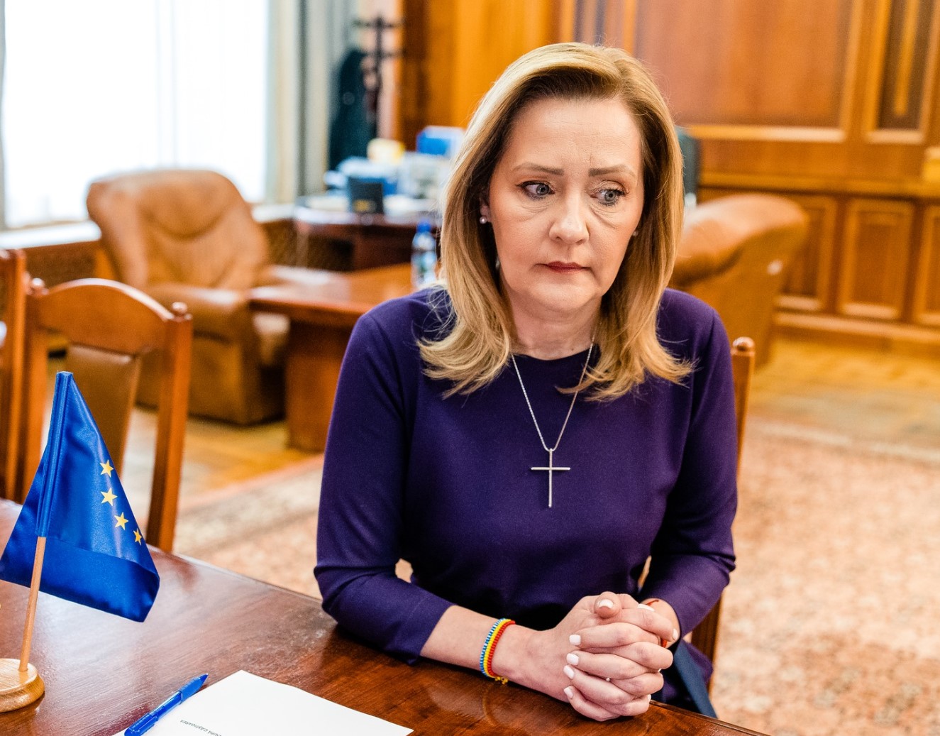 Elena Lasconi e criticată dur: „Aș prefera să nu mai fiu silit s-o votez vreodată”