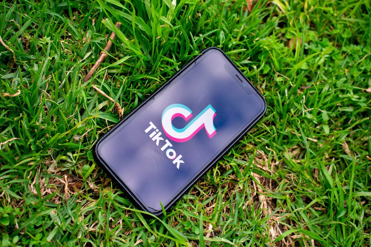 Un grup austriac acuză TikTok, Xiaomi, Shein și alte trei companii chineze că au trimis datele utilizatorilor în China