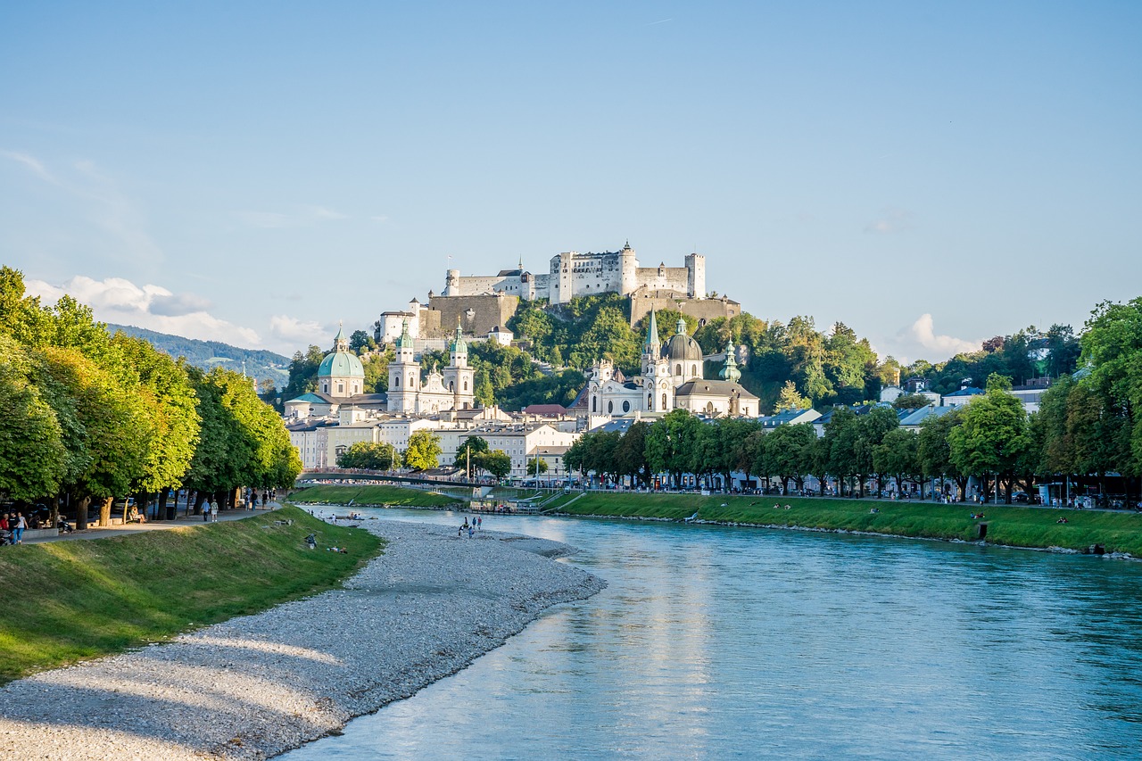 Cele mai frumoase orașe din Austria. Destinații de poveste